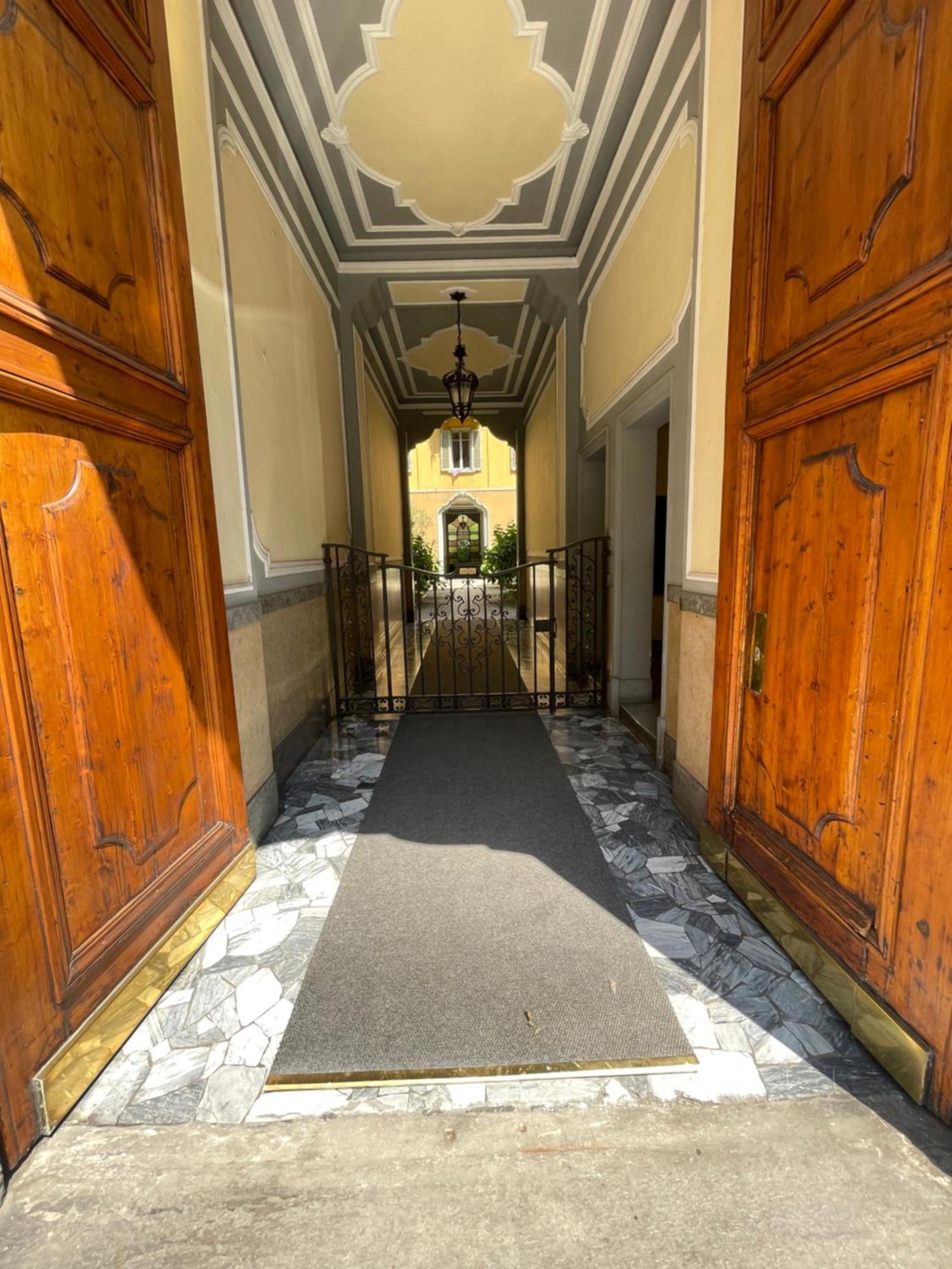 Appartamento A 5 Minuti Dal Centro Di Milano Di Anita E Marco Bagian luar foto